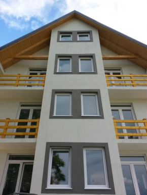 Apartments Šarović
